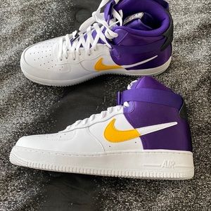 Nike Air Force high top Lakers edition never worn BRAND NEW Authentic
